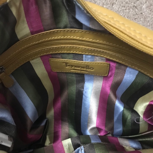 🚫SOLD🚫Tignanello Golden Yellow Adjustable Crossbody - Picture 3 of 8